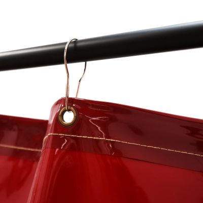 Welding curtains with eyelets
