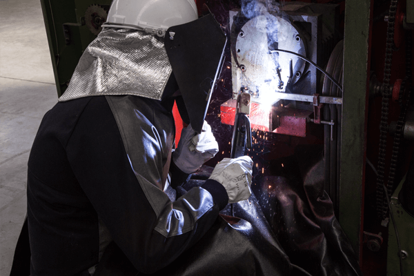 Welding protection: Thermal Blanket or Fire Blanket?